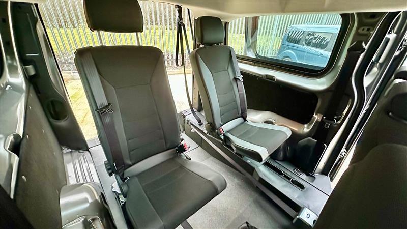 Citroen e-SpaceTourer image 3